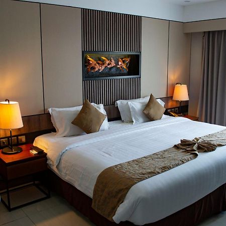 Bless Inn - Near Connaught Place نيودلهي المظهر الخارجي الصورة
