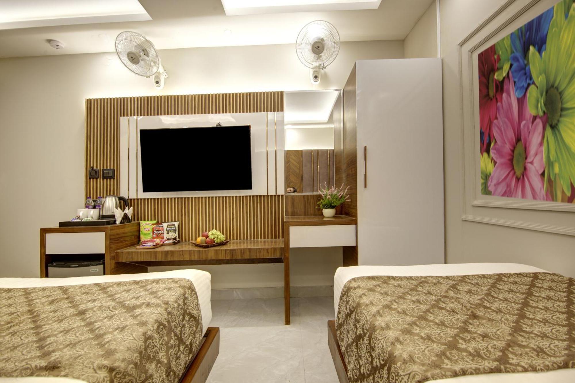 Bless Inn - Near Connaught Place نيودلهي المظهر الخارجي الصورة
