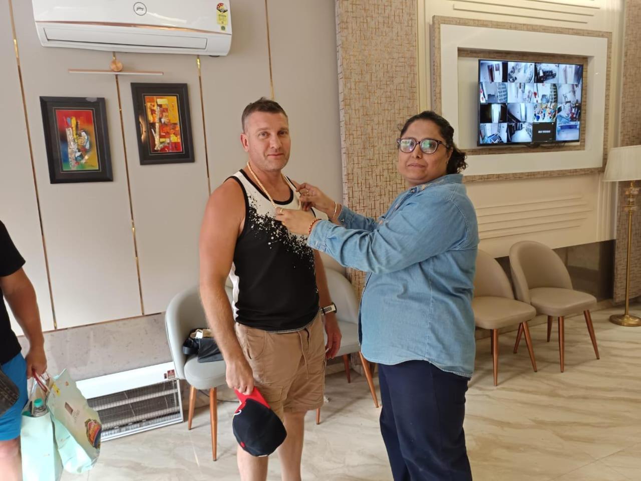 Bless Inn - Near Connaught Place نيودلهي المظهر الخارجي الصورة